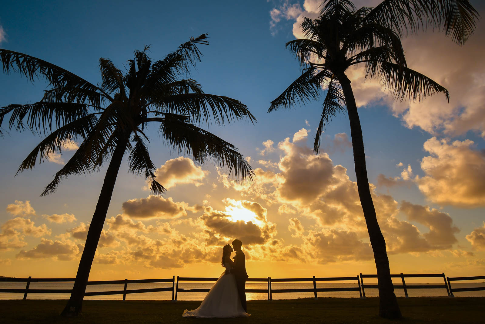 インターコンチネンタルで撮るサンセットフォトウェディング