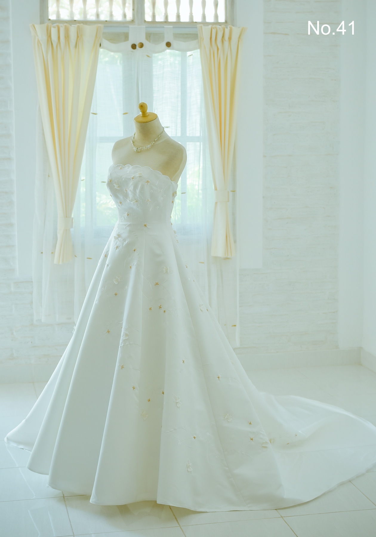 レンタルドレス Aライン