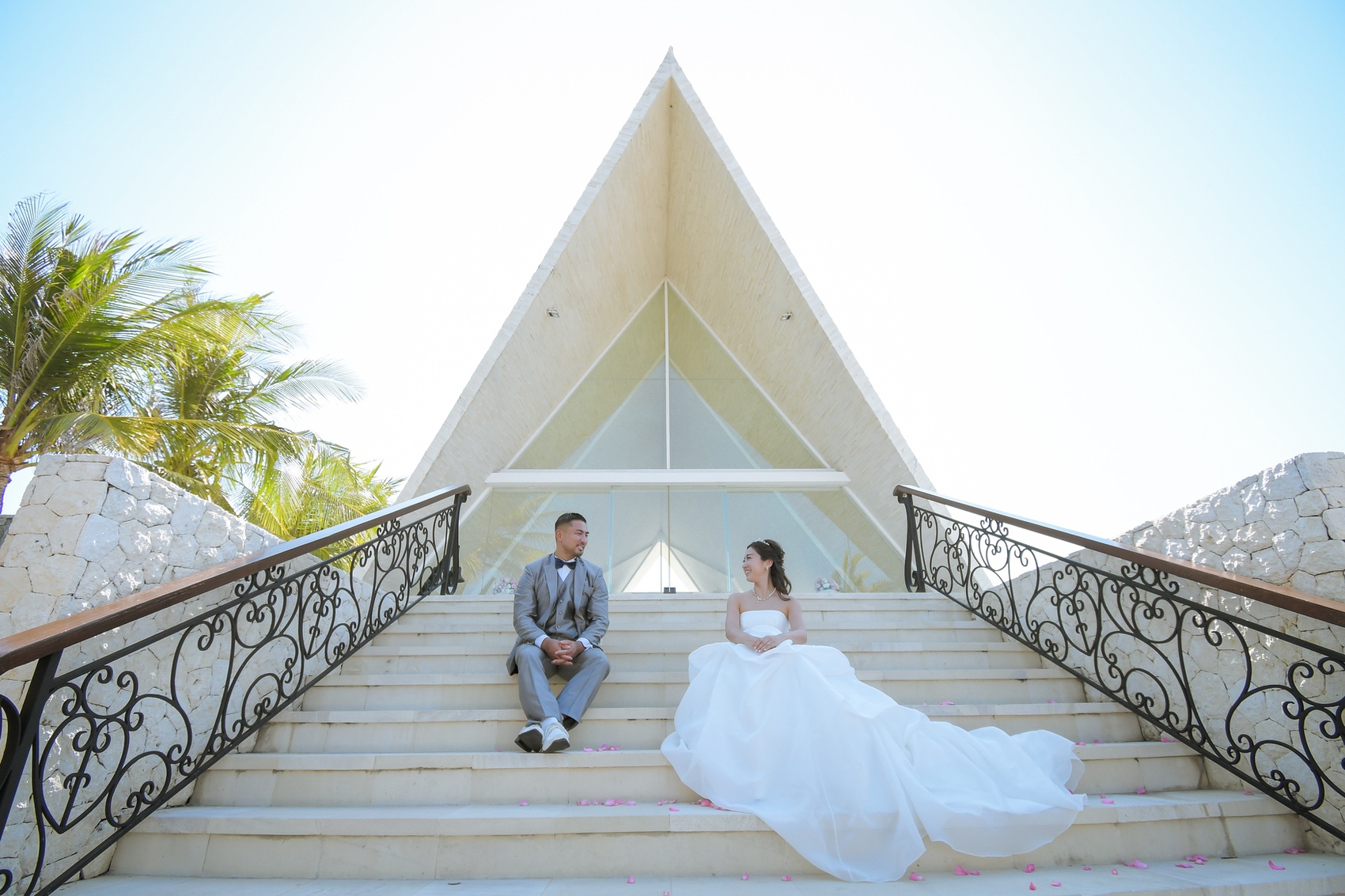 チャペル前の階段