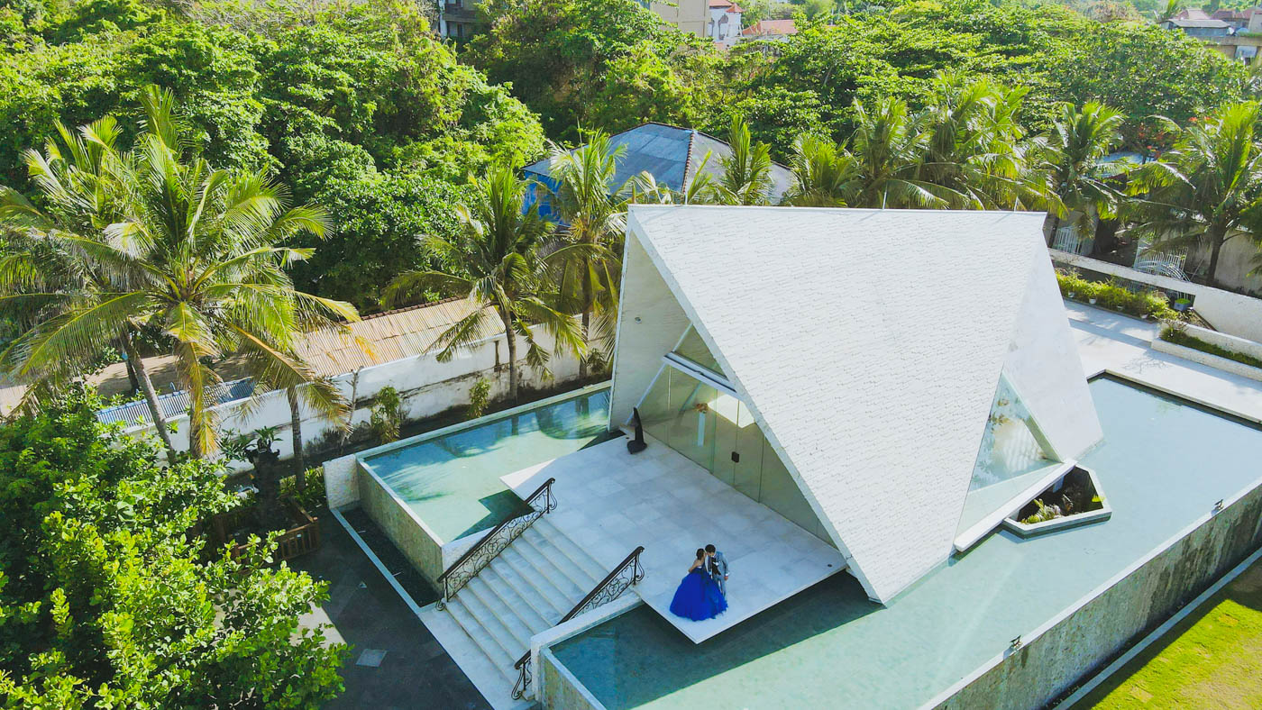 ウルシャンティチャペル ドローン写真