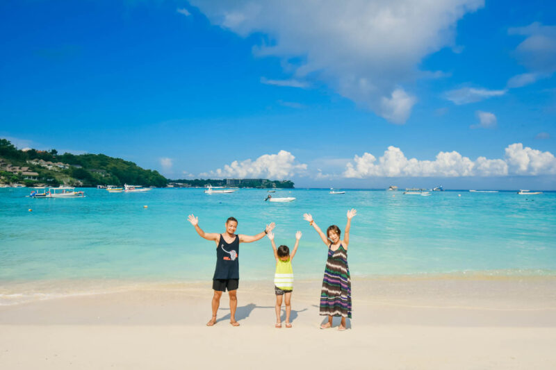 レンボンガン島の海
