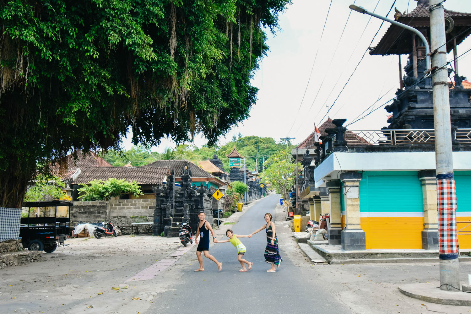 レンボンガンの村